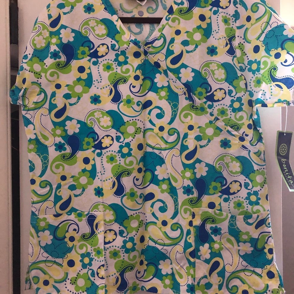 Bonita Scrub top